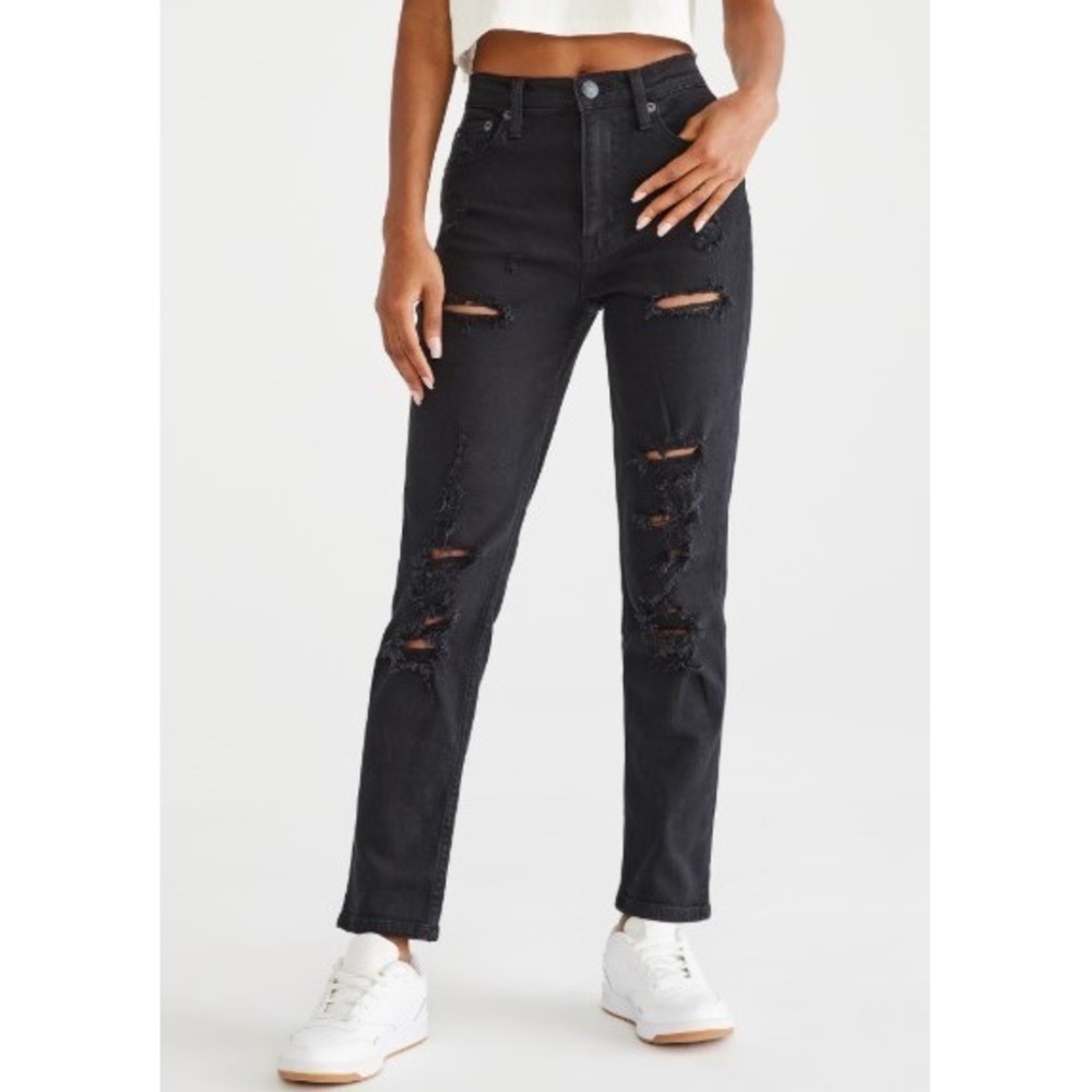 Aeropostale Jeans Womens 8 Mom Jean High Rise Black Denim Distressed Stretch‎
